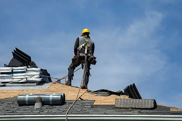 Professional Gutter Installation technician working in Forest Knolls, CA